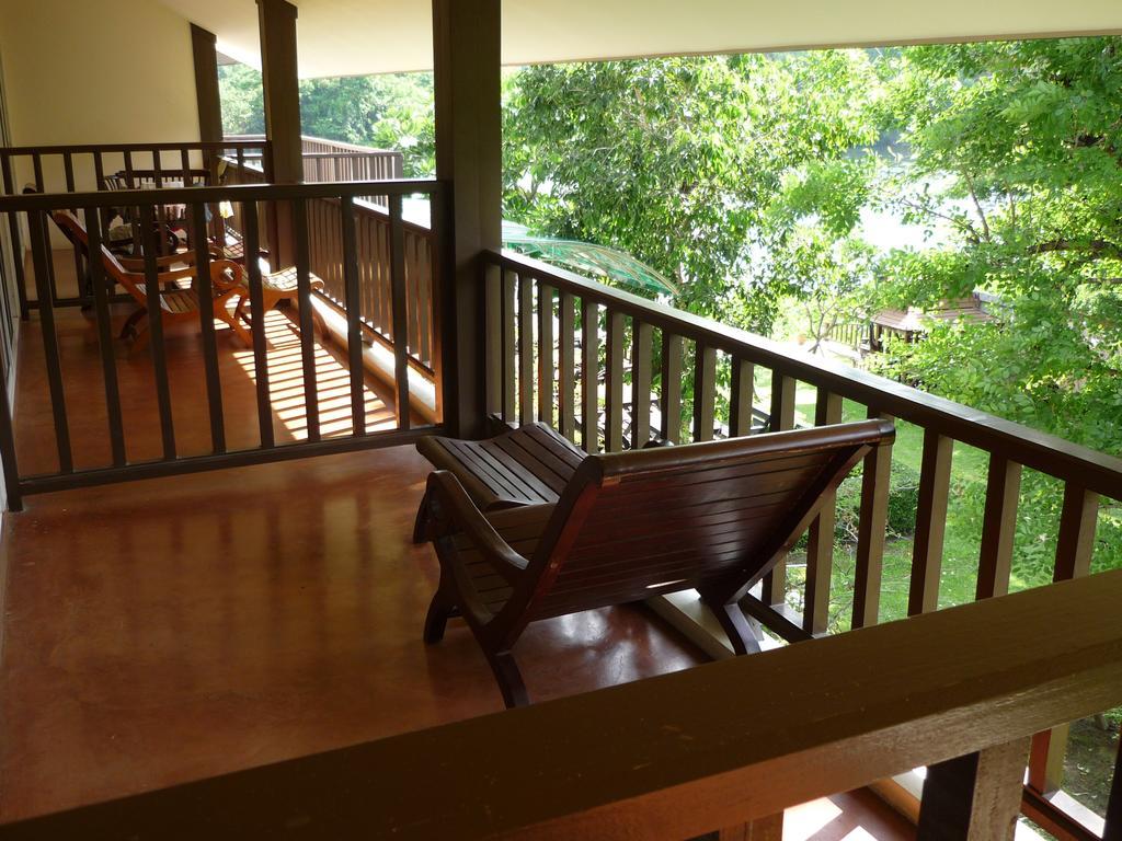 The Riverkwai Bridge Resort Kanchanaburi Exterior foto